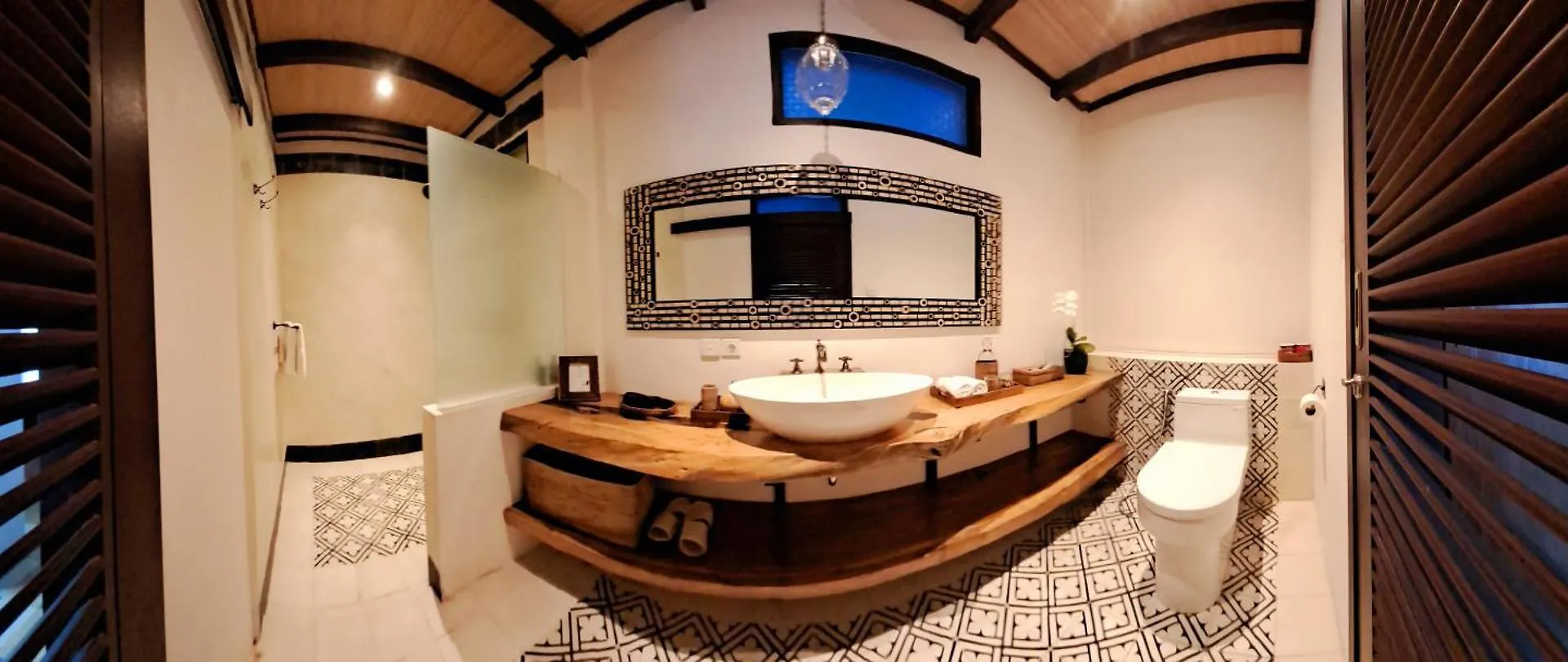 Villa Ayu Dira Heritage House Ubud